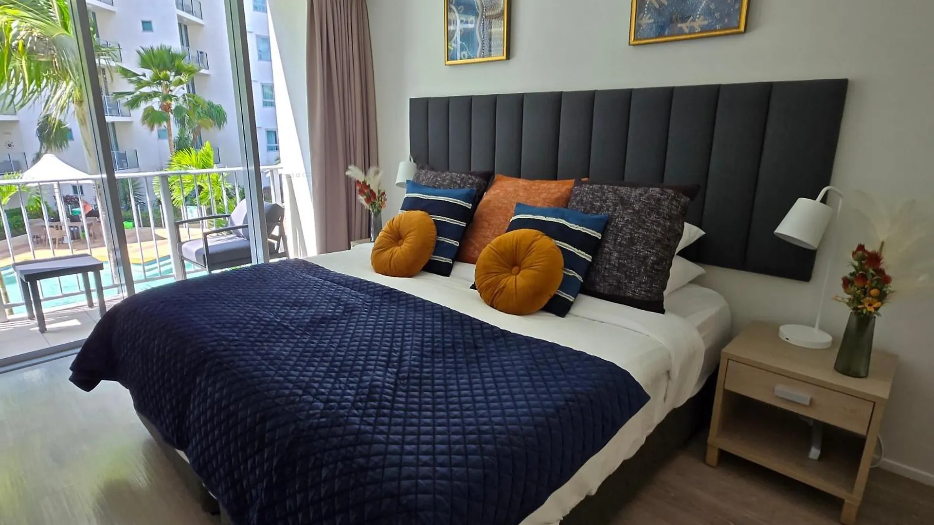 شقة Cairns Reefside Retreats أستراليا