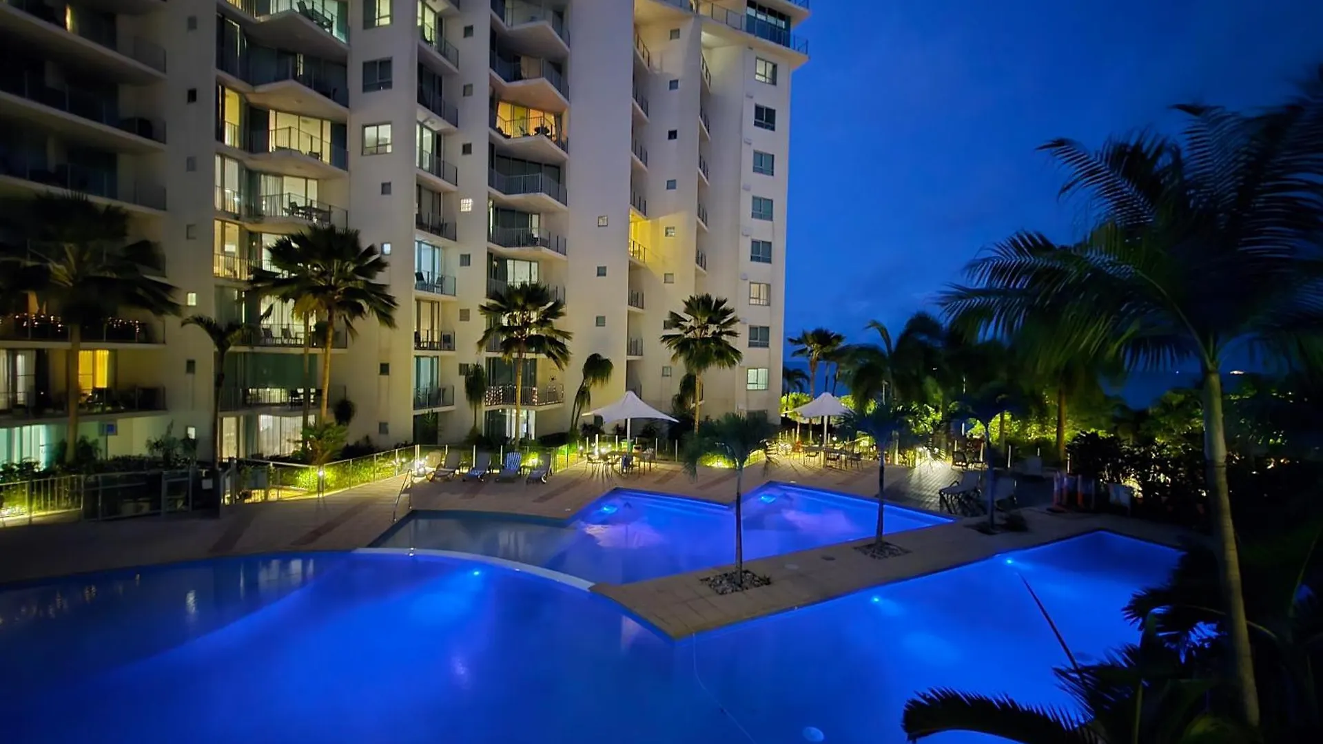 شقة Cairns Reefside Retreats